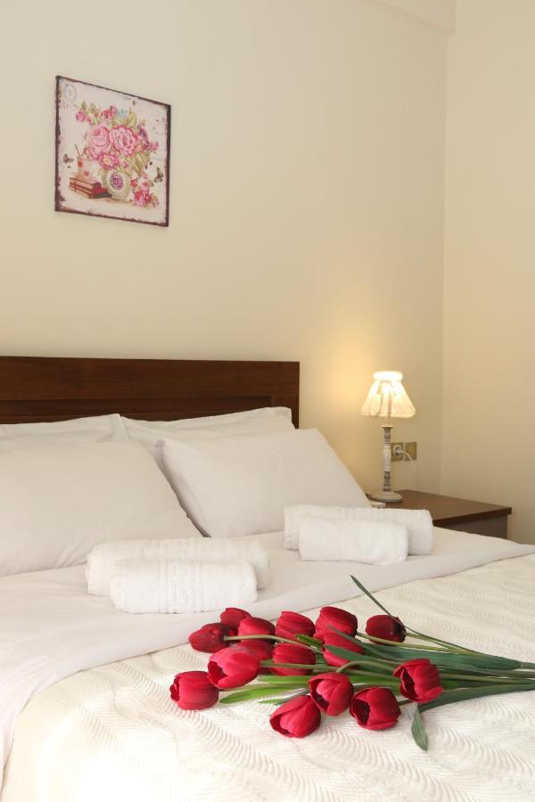 Bella Casa Apartment Kavála ภายนอก รูปภาพ