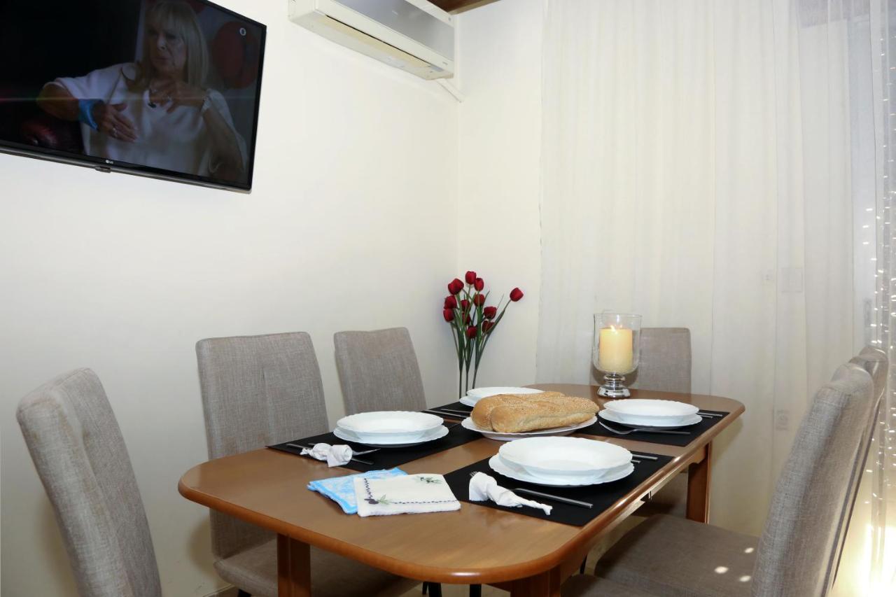 Bella Casa Apartment Kavála ภายนอก รูปภาพ